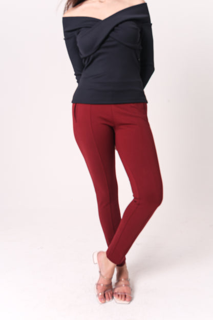 Blusa Mari Feminina Ombro a Ombro em Poliamida Canelada