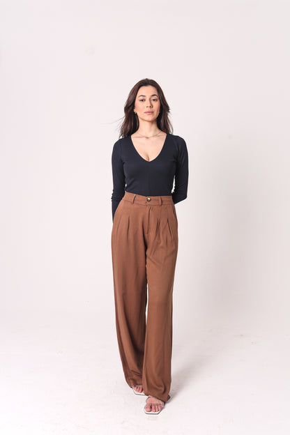 Body Ana Feminino em Poliamida com Decote V